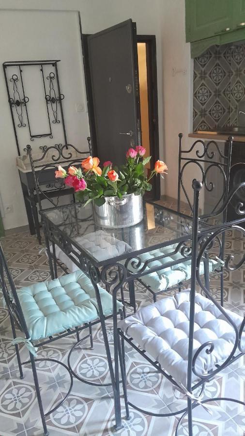 Appartement Authentique Au Bord Du Fleuve Herault Agde Dış mekan fotoğraf