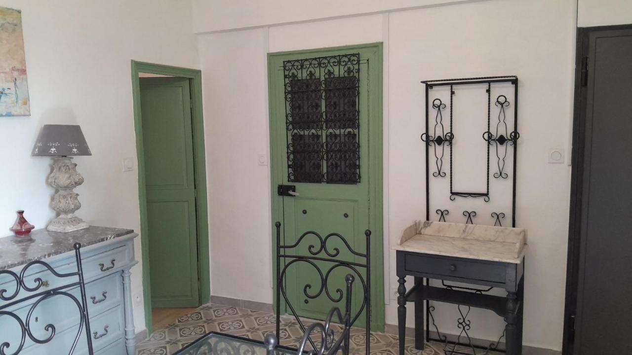 Appartement Authentique Au Bord Du Fleuve Herault Agde Dış mekan fotoğraf