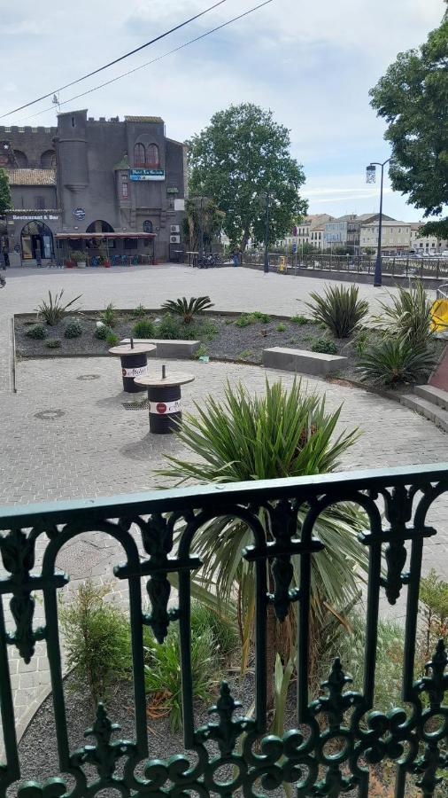 Appartement Authentique Au Bord Du Fleuve Herault Agde Dış mekan fotoğraf